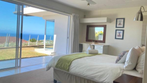 Stylish holiday home with amazing sea views